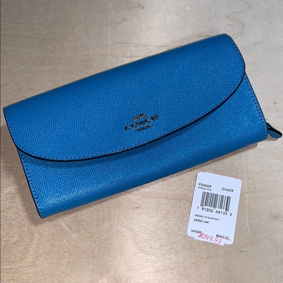 Coach Handbags - Coach Blue Saffiano Leather Wallet 5101